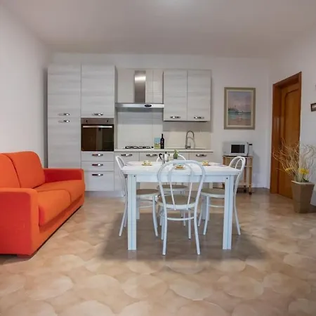 Ora D'oro 1 Apartamento Torre Lapillo